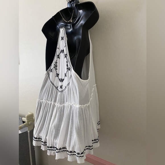 Urban Outfitters Tank Top - Picture 9 of 16